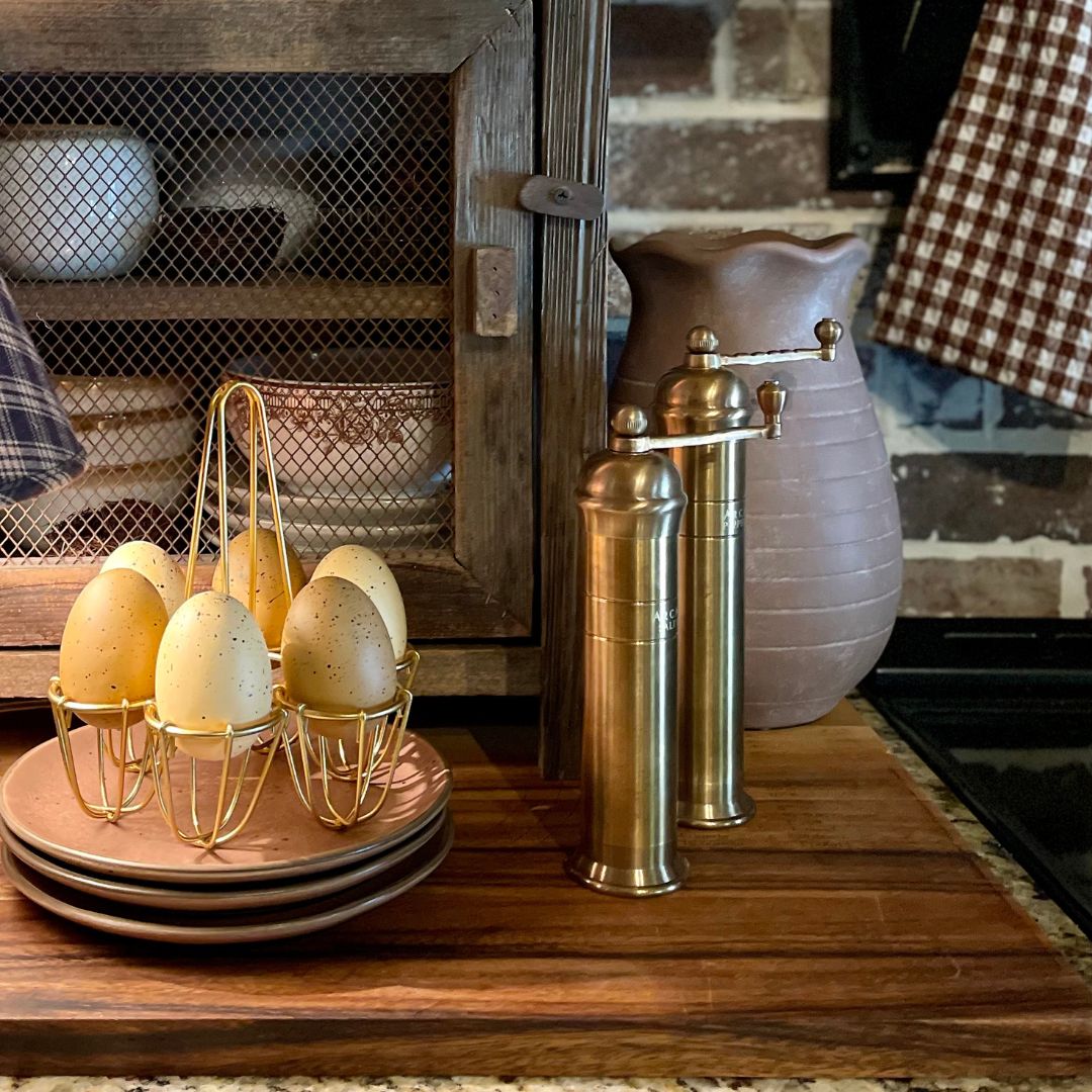 Arcadia, Vintage European Salt & Pepper Mill, Solid Brass, Timeless and Elegant Grinders