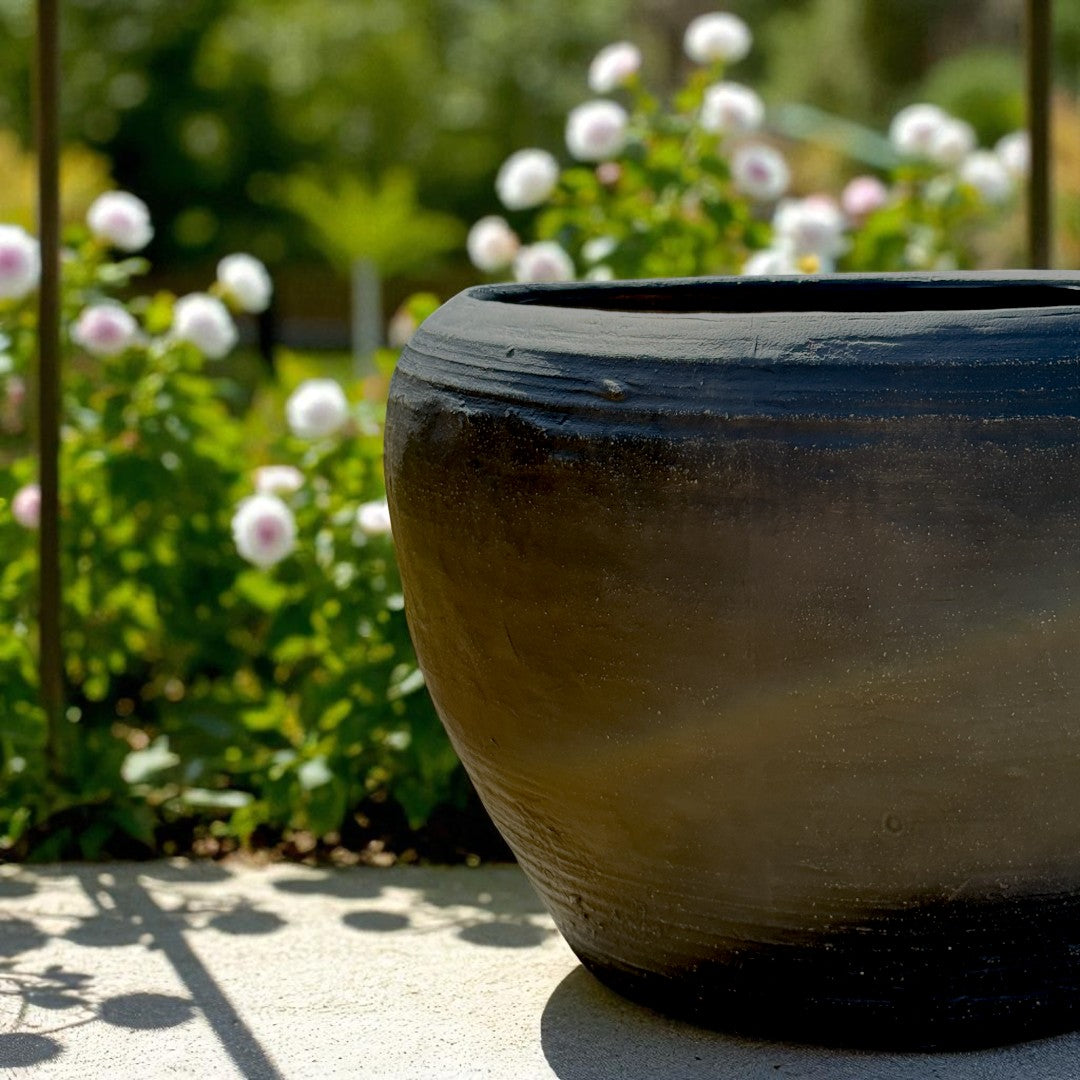 Titan Fiber Clay Pot, Hand-painted in Aged Black, 28.3"D x 17"H
