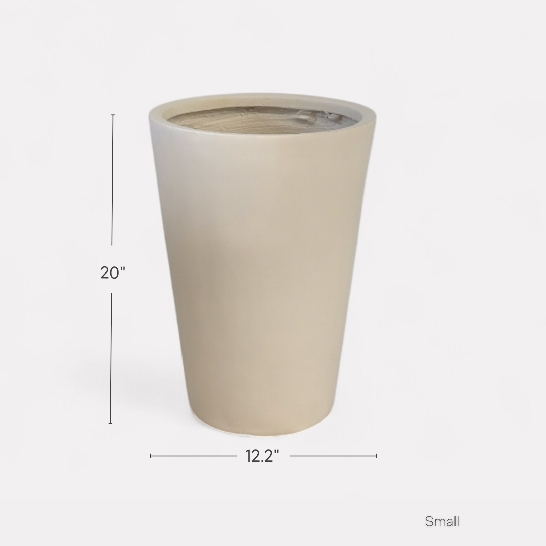 Tahiti Fiber Clay Planter, Hand-painted in White Dove