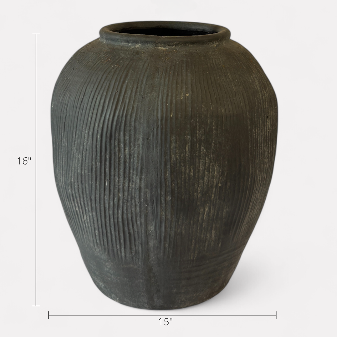 Pompeii Terranova, Fiber Clay Vessel in Weathered Black 14.1"D x 15.7"H