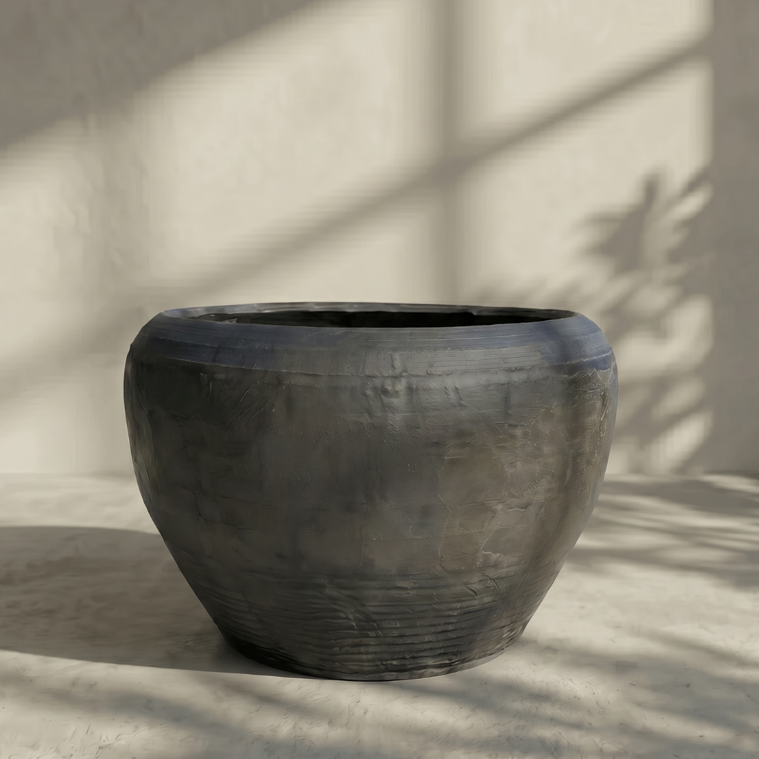 Titan XXL, Fiber Clay Pot, Hand-painted in Aged Black, 28.3"D x 17"H